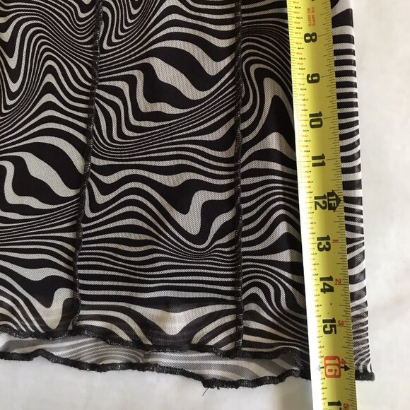 DIVIDED Brown Zebra Swirl Print Mesh Skirt Size Large - Picture 8 of 9